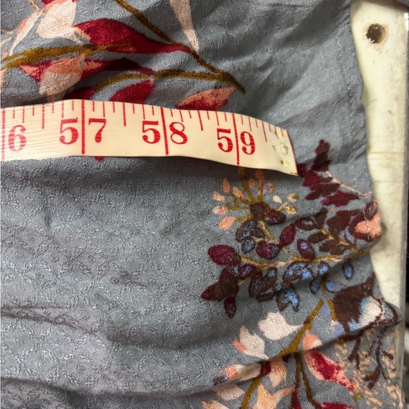 Lulus Floral Printed Maxi Wrap Dress Size Medium Flutter Short Sleeves V Neck - Picture 7 of 7